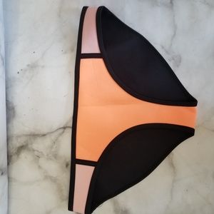 Triangl neoprene bikini bottom colorblocked Size Large